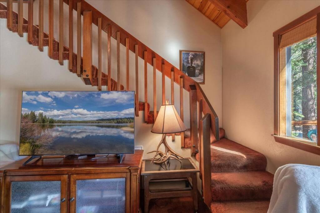 3Br Tahoe Donner Cabin With Hoa Perks Like Pools Hot-Tub Minutes To Trails Lake Golf Truckee Buitenkant foto