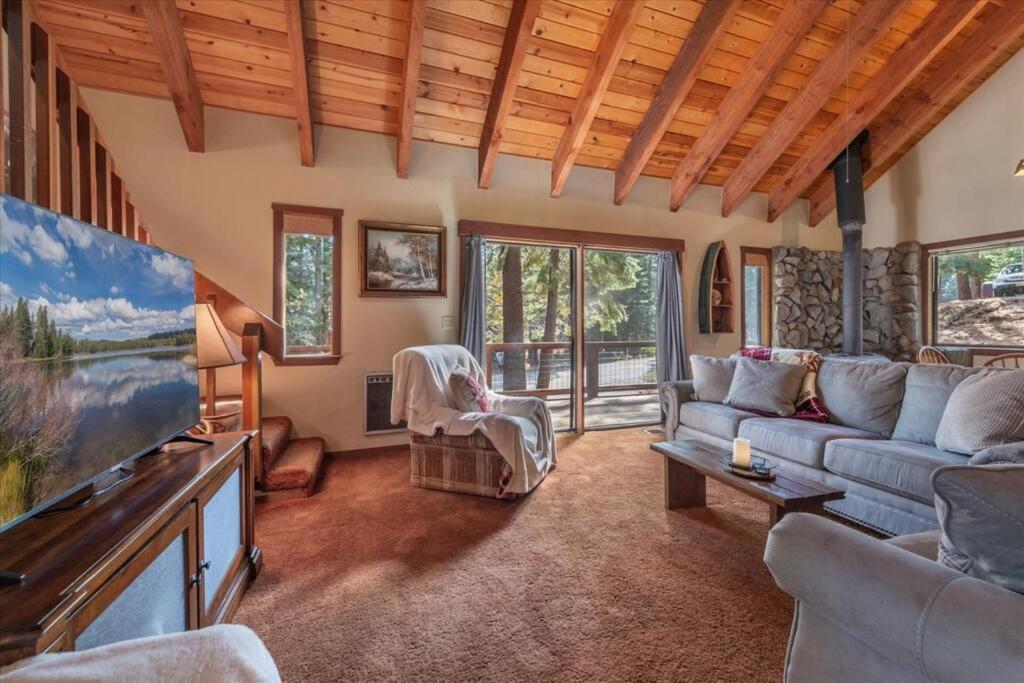 3Br Tahoe Donner Cabin With Hoa Perks Like Pools Hot-Tub Minutes To Trails Lake Golf Truckee Buitenkant foto